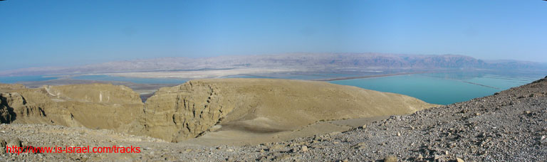 Вид на Мертвое море и Иорданские горы с Маале Яир